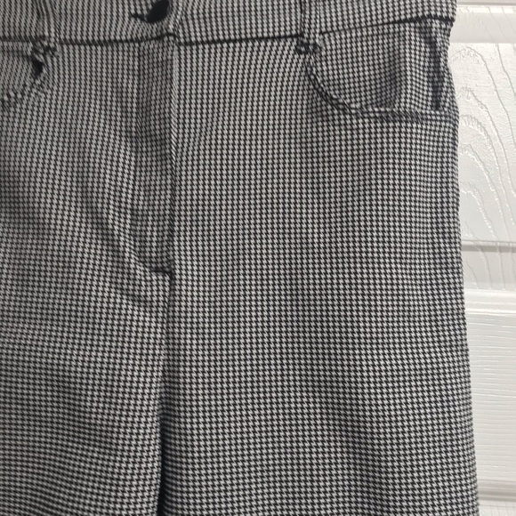 Dynamite Black & White Checkered Women’s Pants - Picture 4 of 6